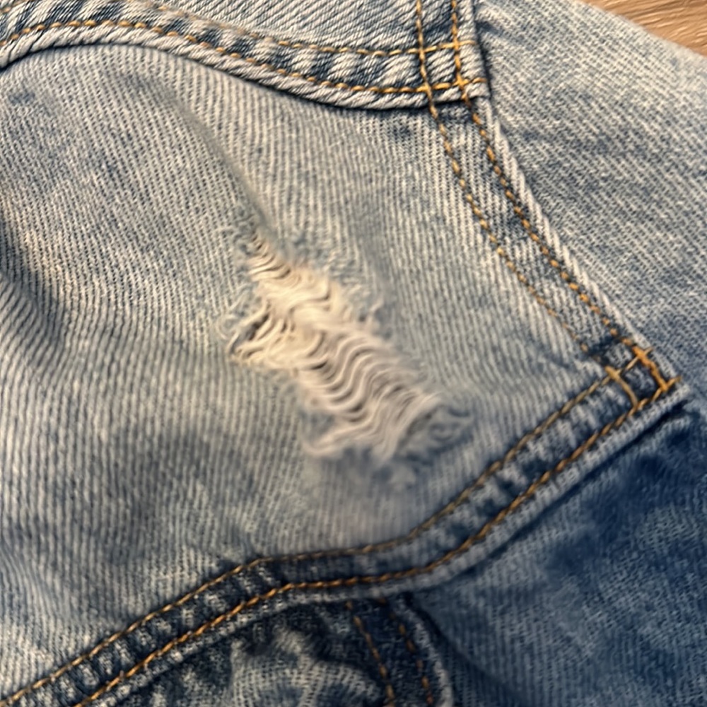 Distressed Denim Jacket - Picture 6 of 7